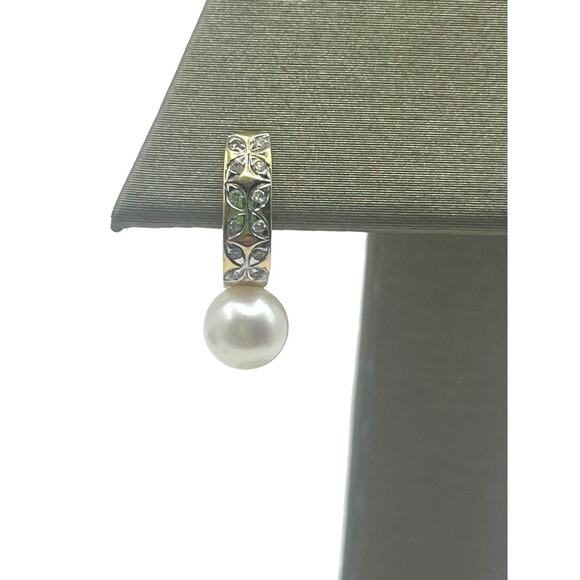 14K Yellow Gold Mini Pearl Hoop Earrings (13558) - Picture 9 of 9